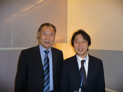 山崎先生と院長.JPG